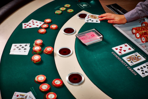 Hướng Dẫn Cách Chơi Casino Stud Poker Đơn Giản Cùng 8xbet